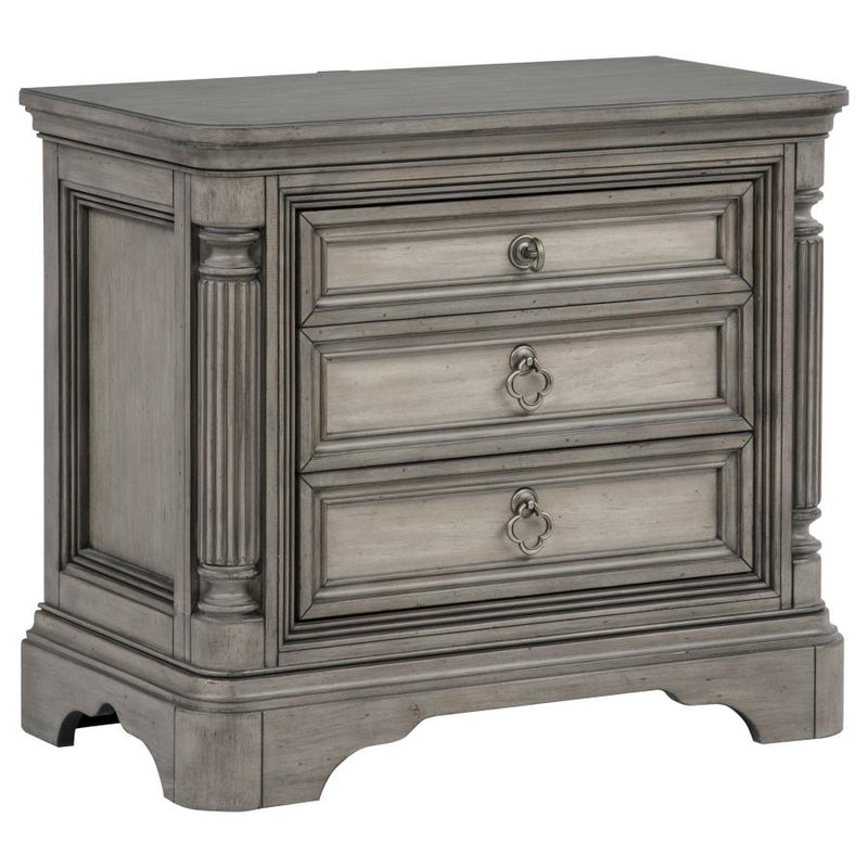 Cresswell Bedroom Sets