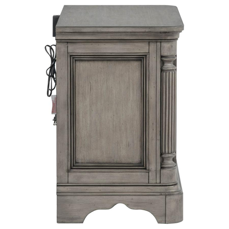 Cresswell 3-drawer Nightstand Bedside Table Weathered Taupe