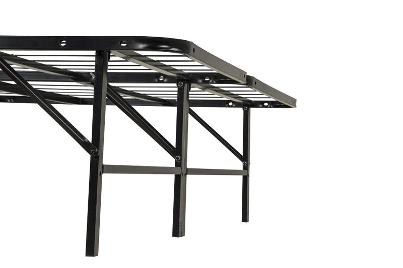 Kramer Folding Metal
