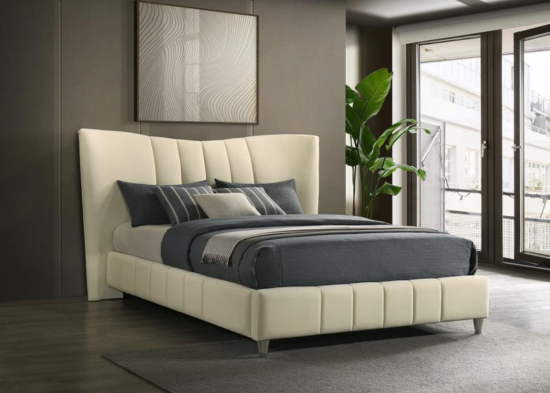 Evelyn Upholstered Panel Platform Bed