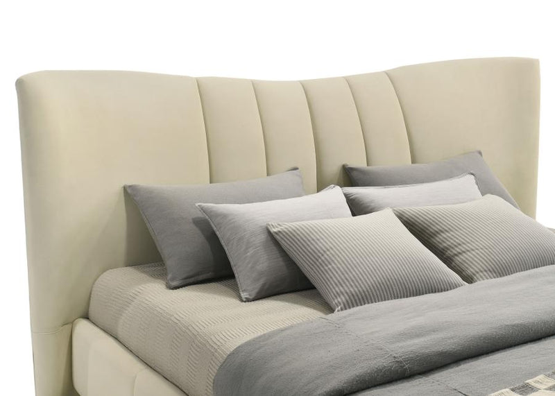 Evelyn Upholstered Panel Platform Bed