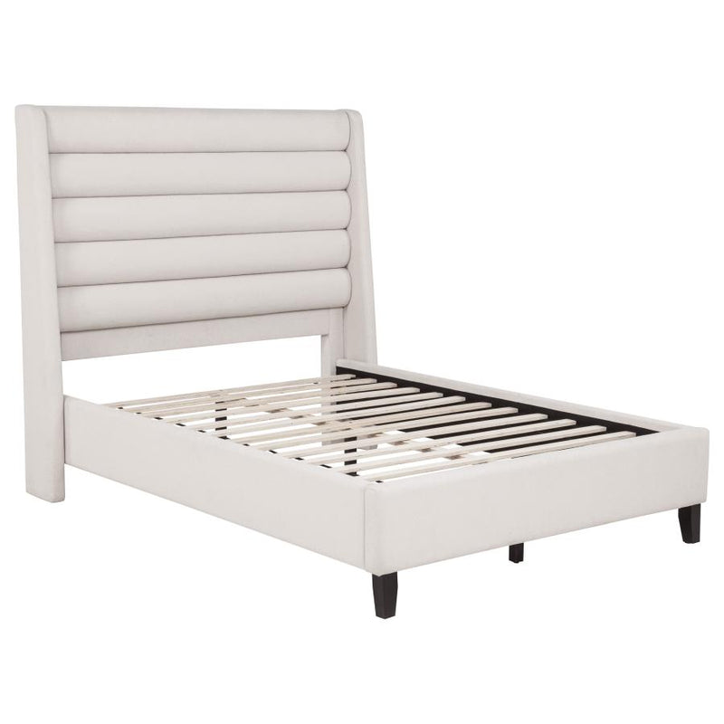 Leslie Upholstered Tufted Wingback Platform Bed