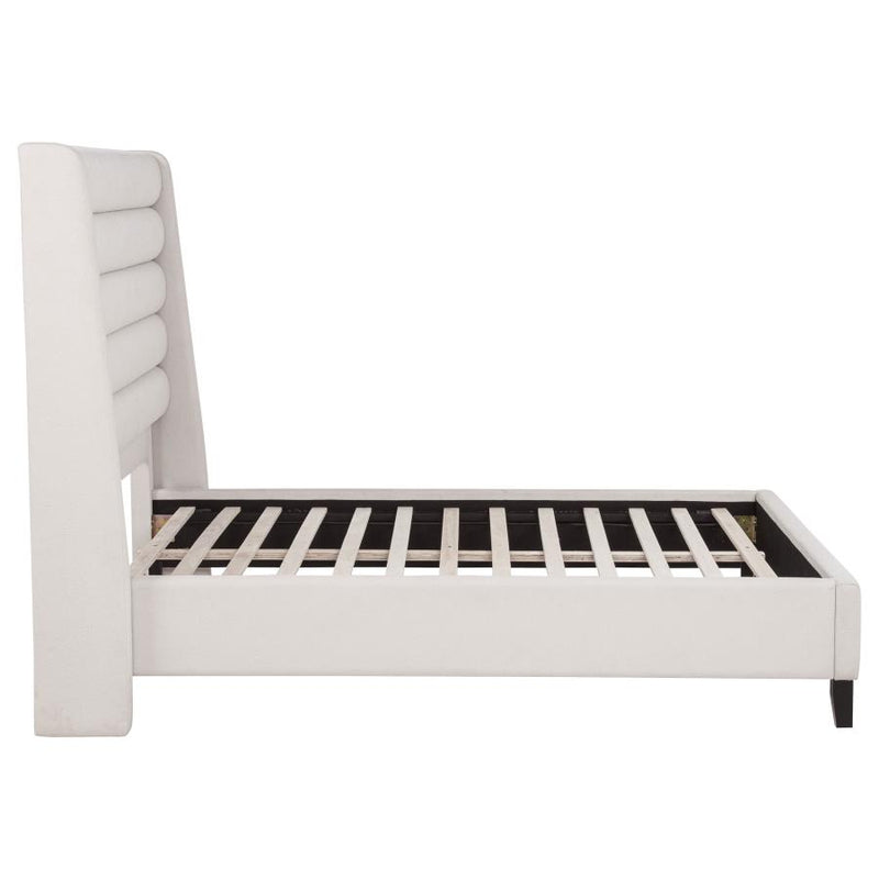 Leslie Upholstered Tufted Wingback Platform Bed
