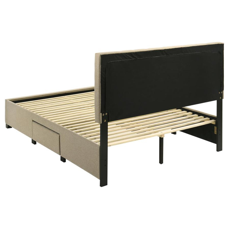 Wheatland 4-drawer Upholstered Storage Bed