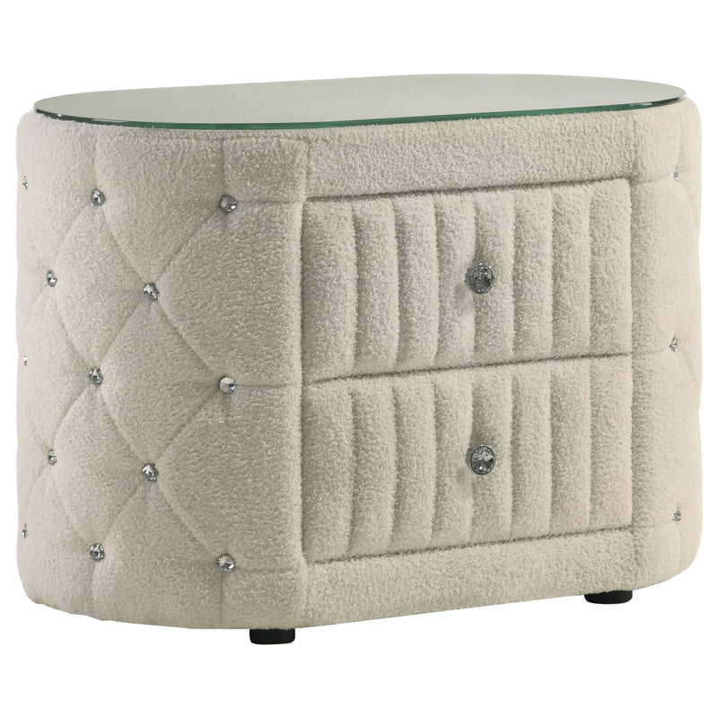 Juego de dormitorio tapizado Sonya Color marfil