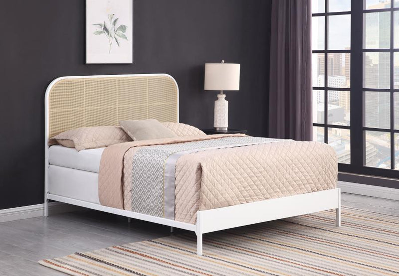 Amherst Radio Weave Rattan Metal Bed