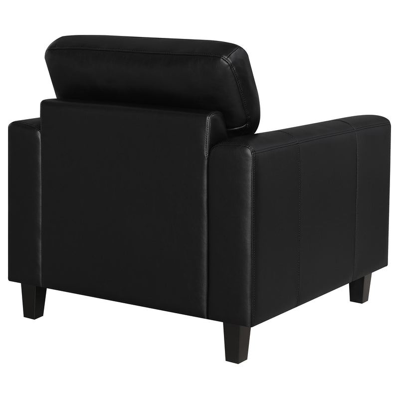 Sillón con brazos rectos tapizado en piel sintética Scotland