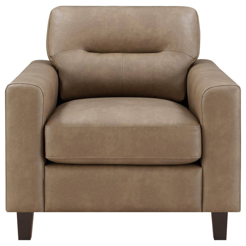 Sillón con brazos rectos tapizado en piel sintética Scotland