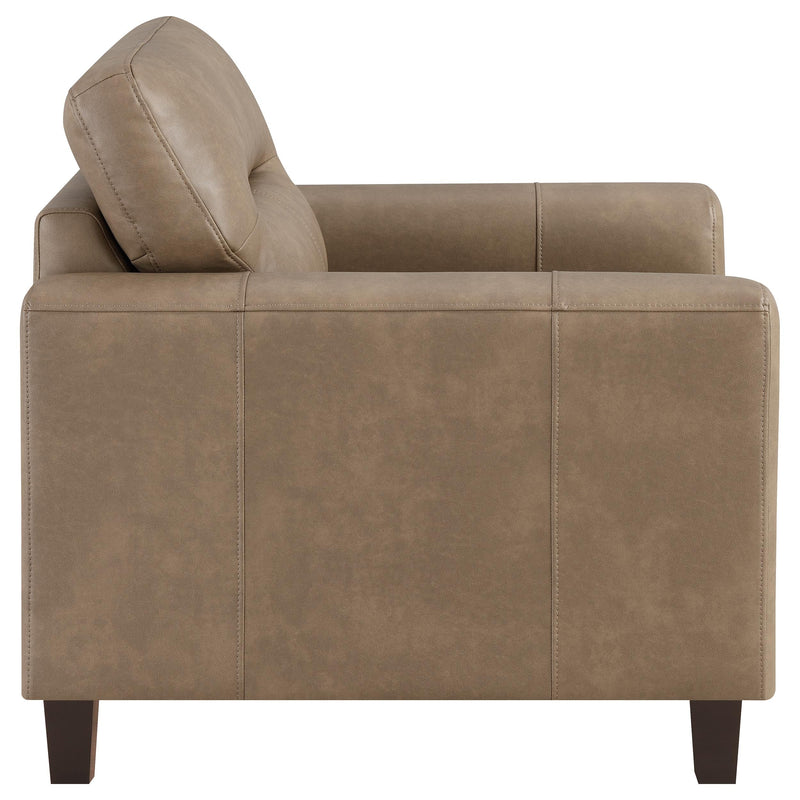 Sillón con brazos rectos tapizado en piel sintética Scotland