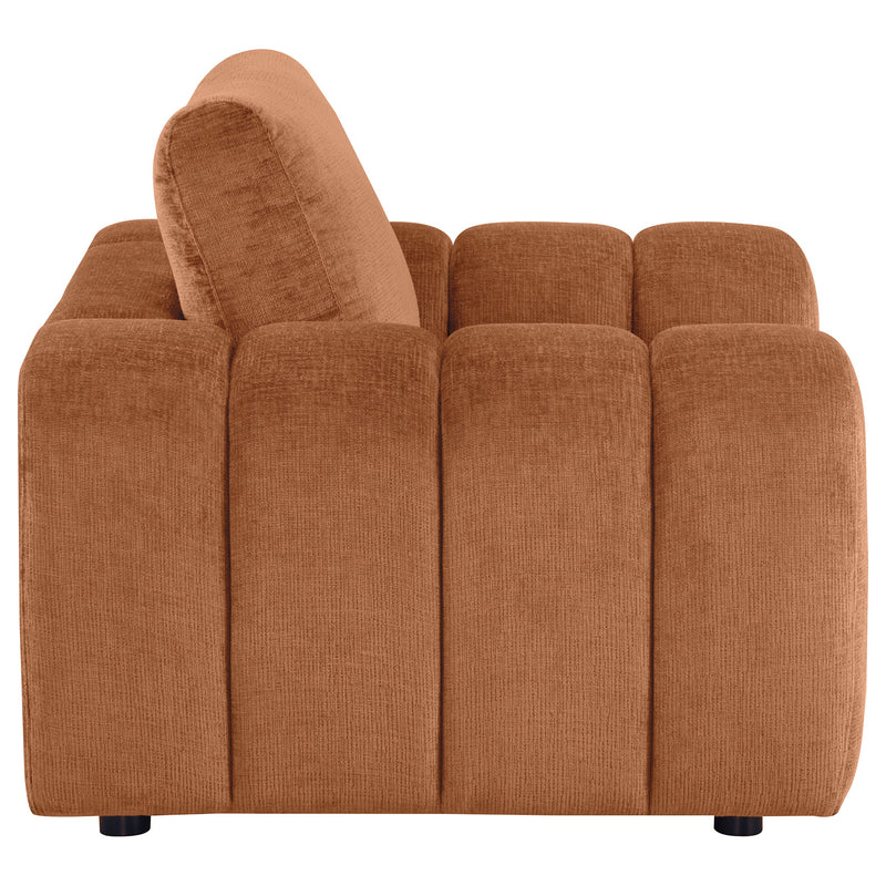 Sillón tapizado en chenilla Burnett