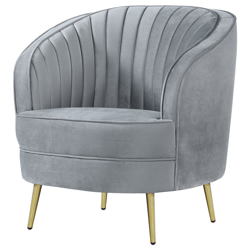 Sillón decorativo tapizado con canales y mechones Sophia