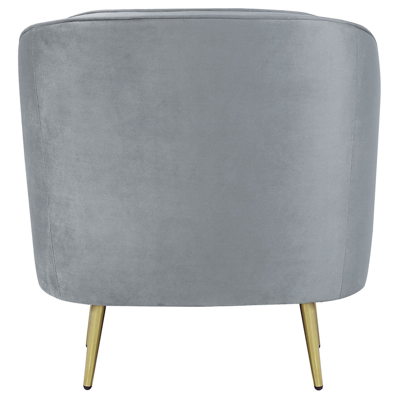 Sillón decorativo tapizado con canales y mechones Sophia