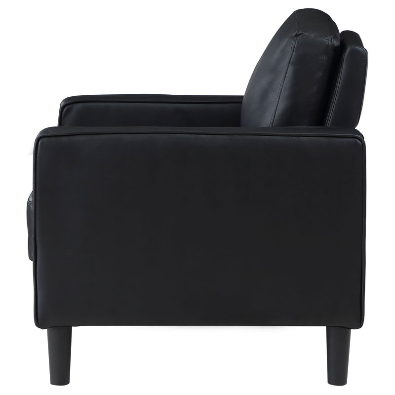Sillón decorativo Ruth con reposabrazos tapizados