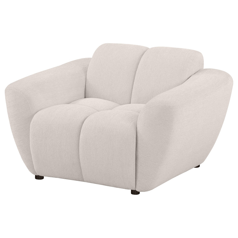 Sillón decorativo con brazos extendidos tapizado en chenilla Destino Greige