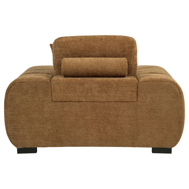 Sillón decorativo Octavia con reposabrazos cuadrados tapizados