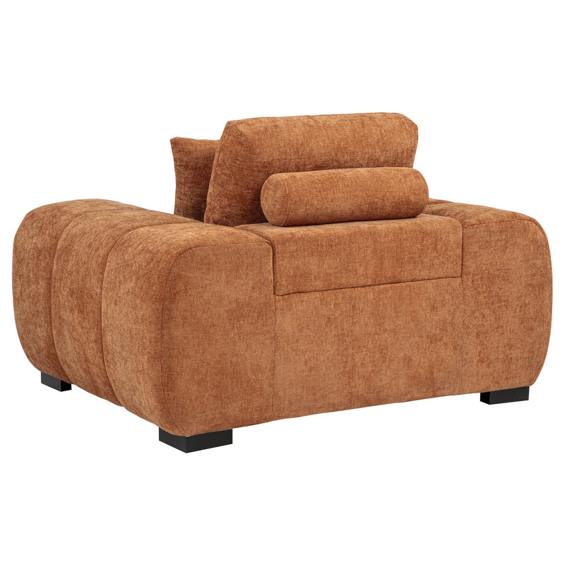 Sillón decorativo Octavia con reposabrazos cuadrados tapizados