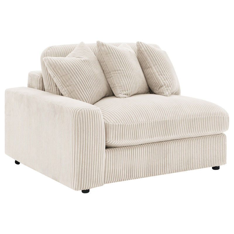 Sofá seccional Blaine tapizado con chaise reversible