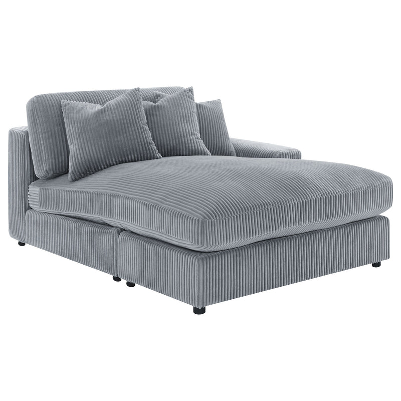 Sofá seccional Blaine tapizado con chaise reversible