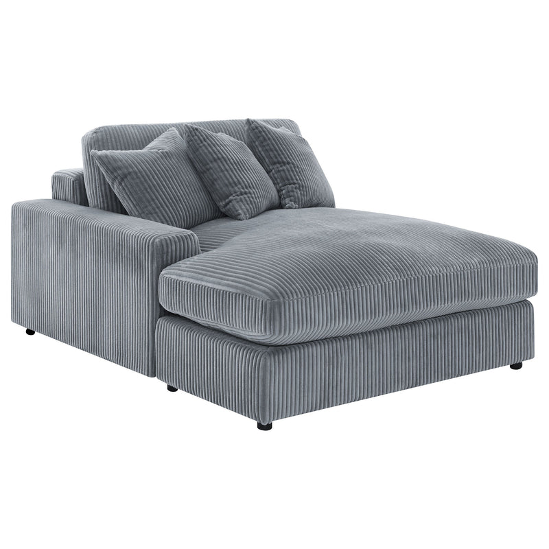 Sofá seccional Blaine tapizado con chaise reversible