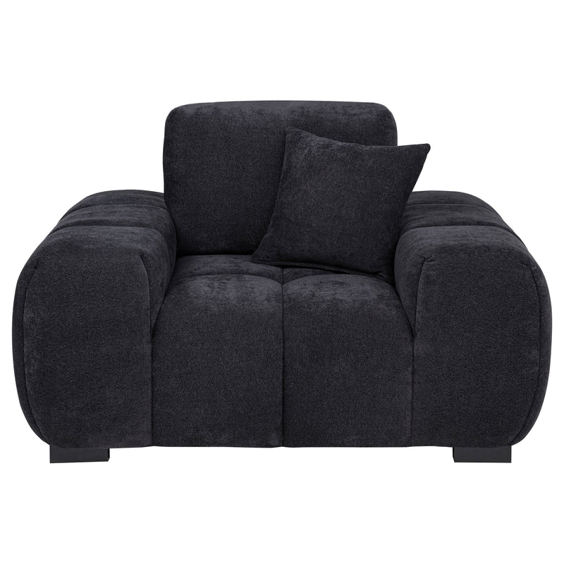 Sillón decorativo Octavia con reposabrazos cuadrados tapizados