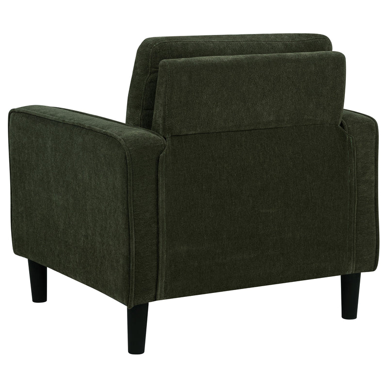 Sillón decorativo Ruth con reposabrazos tapizados