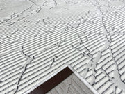 SIGNATURE Rug DESIGN 5210 Cream 2x8 Runner (2'6x7'9")"