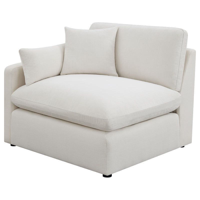 Sofá seccional modular tapizado Hobson color marfil