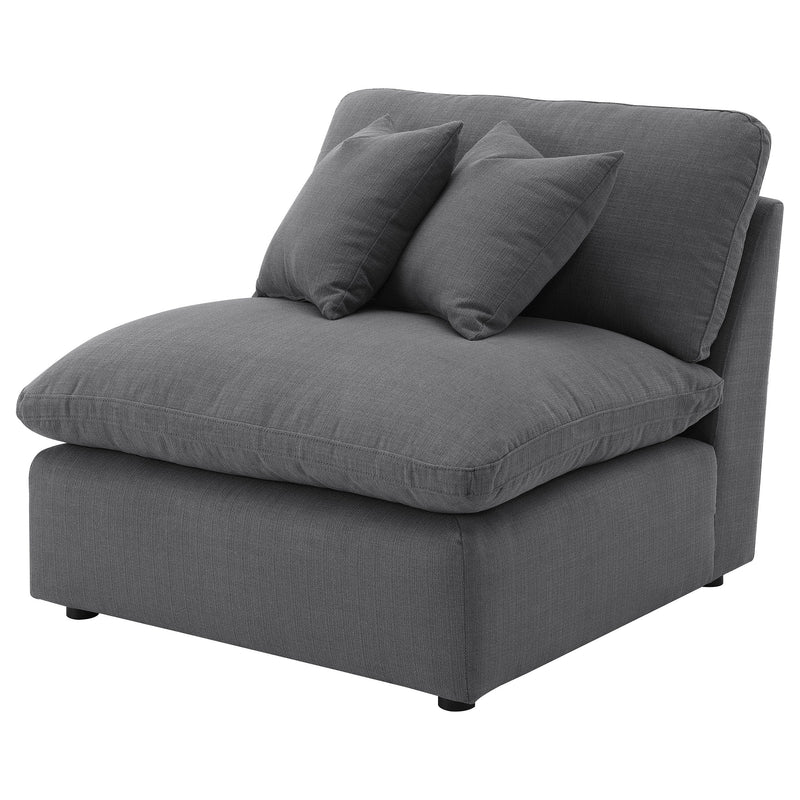 Sillón tapizado sin brazos Hobson