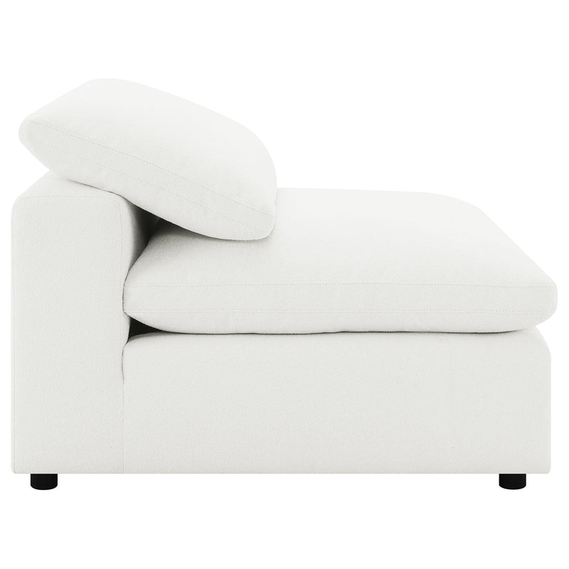 Sillón sin brazos tapizado en bouclé Raleigh