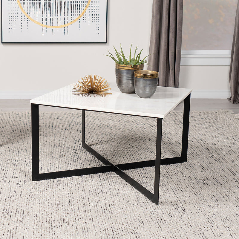 Mesa de centro Tobin Square con tapa de mármol blanca y negra