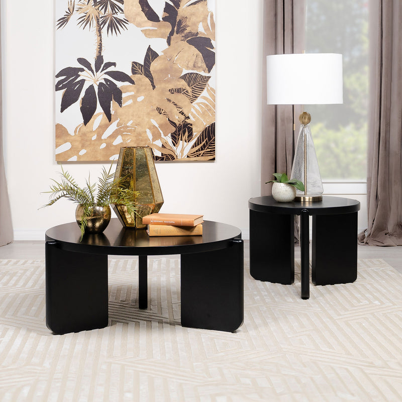Mesa auxiliar redonda sólida de madera Cordova, negra