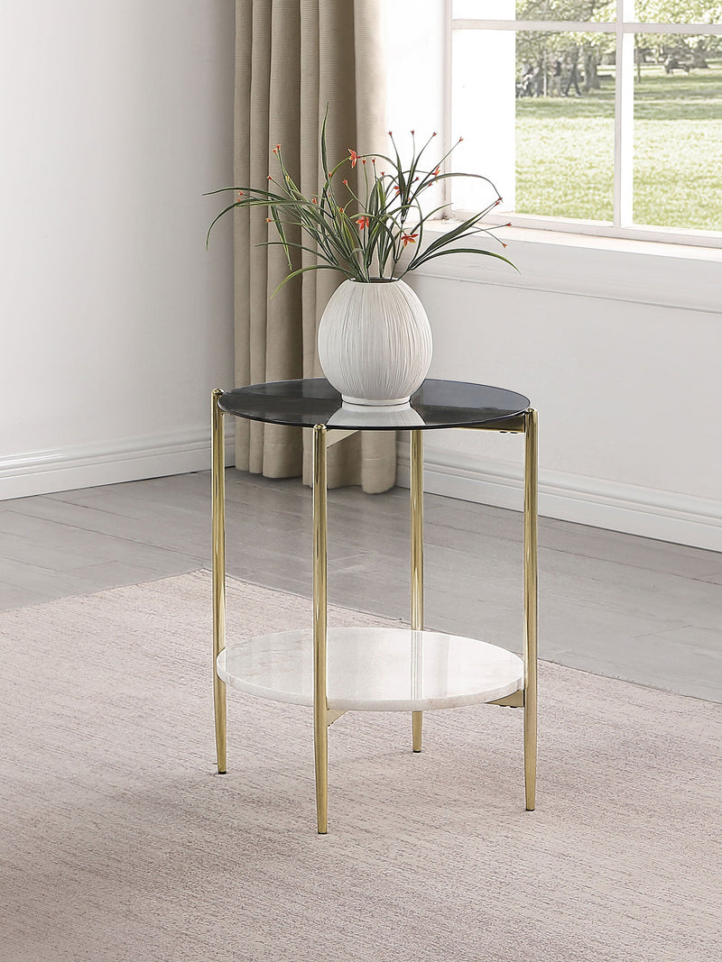 Mesa auxiliar Jonelle con tapa de cristal redonda y estante de mármol blanco dorado