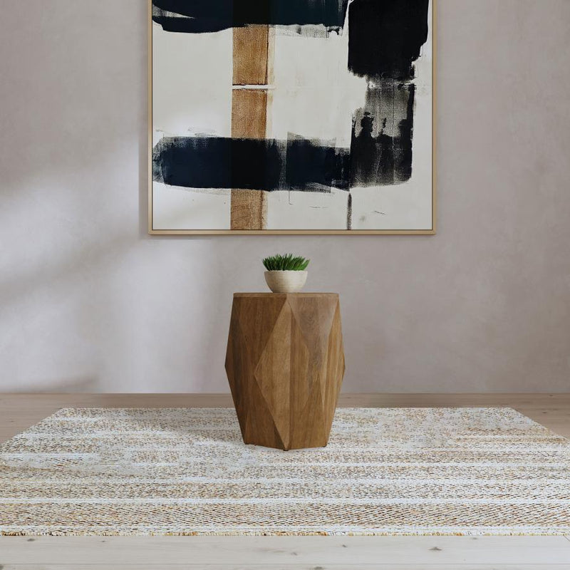 Mesa auxiliar hexagonal de madera maciza de mango Zalika, color natural