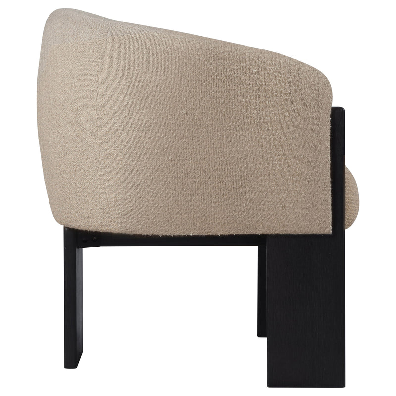 Sillón decorativo Valdez Boucle con respaldo tapizado