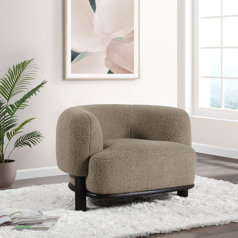 Sillón decorativo Lawler con respaldo tapizado