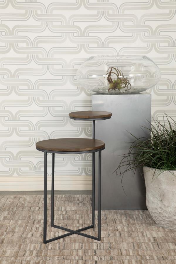Mesa auxiliar decorativa redonda Yael de madera de mango en color natural y bronce de cañón