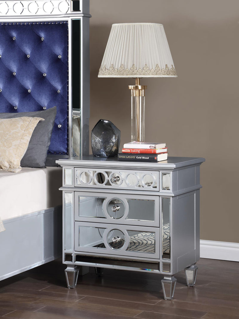Karvey Bedroom Collection