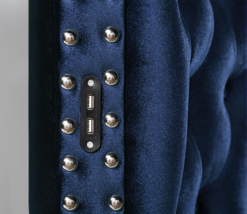 Juego de dormitorio Brielle Cama King de terciopelo azul con parlante Bluetooth y USB
