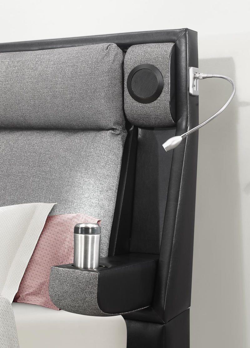 Colección de dormitorio Harleson Black Bluetooth