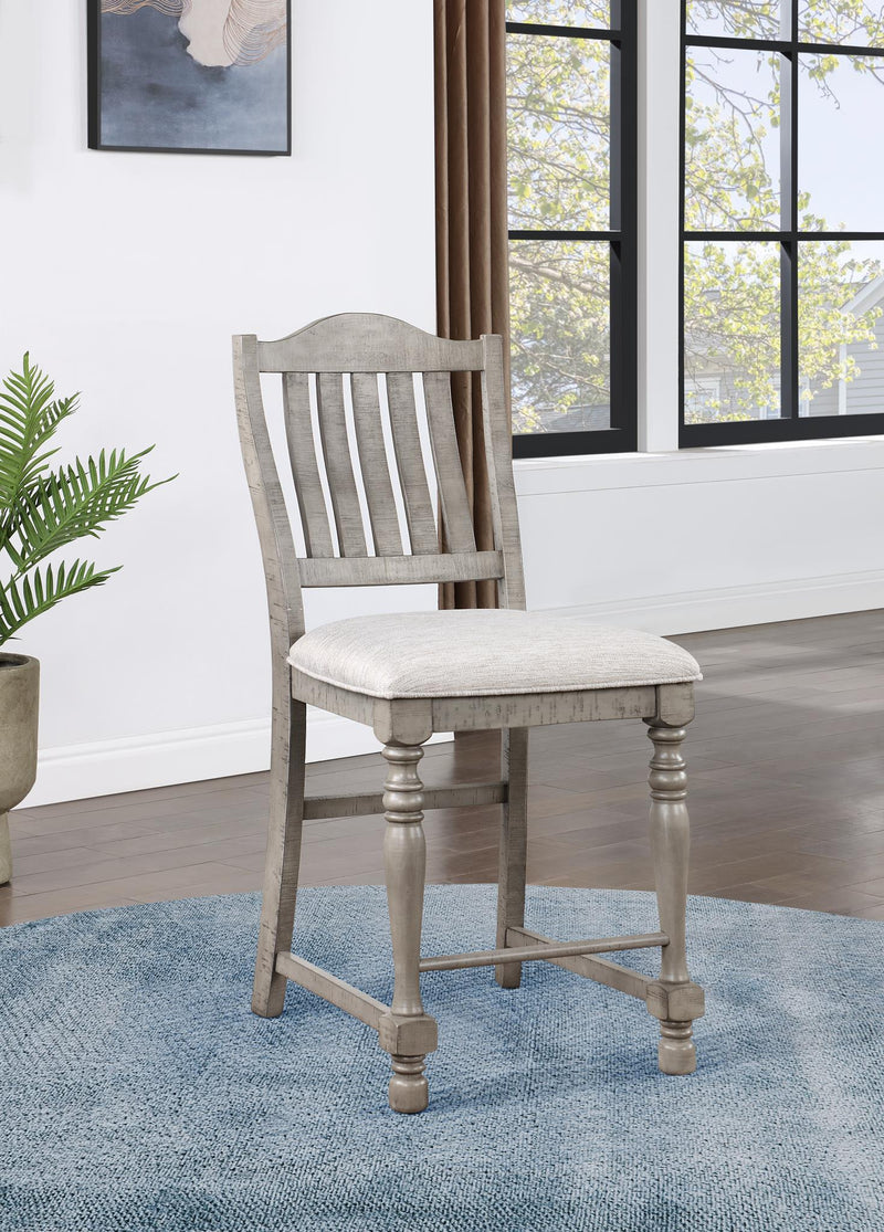 Sulpicia Dining Collection